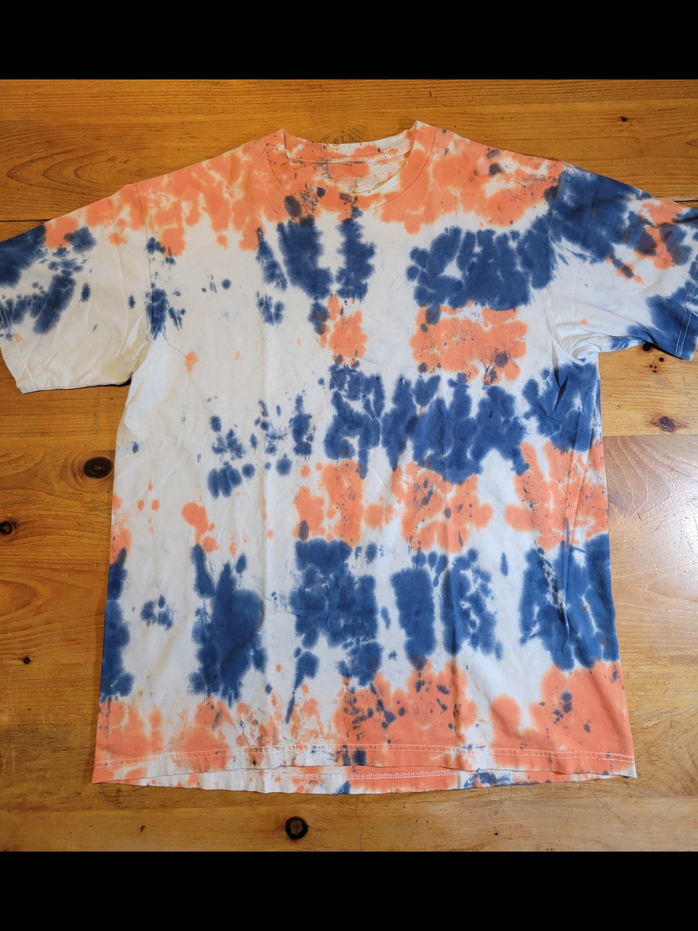 XL Tie-Dye Short Sleeve T-Shirt in Orange, Blue & White